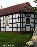 Karwice, kościół 