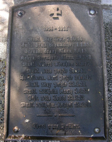 tablica z pomnika w Nawinie