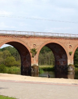 Karlino, most linii 404 nad Radwią
