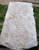 Kamienna stela - pomnik poświęcony poległym w I wojnie światowej