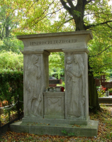 Pomnik nagrobny rodziny Hindrisched-Ziegler 