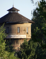 Bzowo-Goraj, wieża ciśnień