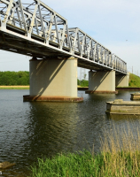 Wolin, most linii 401 nad cieśniną Dziwna